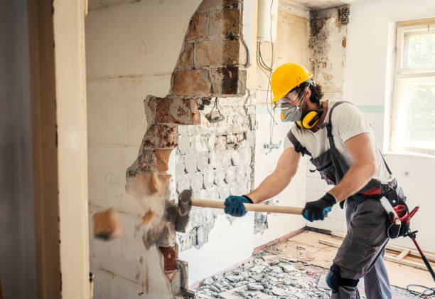 Best Concrete Sealing and Maintenance in Bay Minette, AL